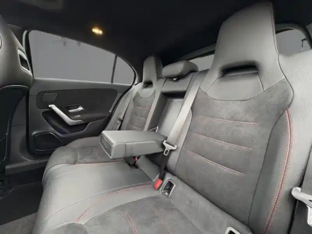 Mercedes Classe A 250 e hybrid eq amg line — photo 17