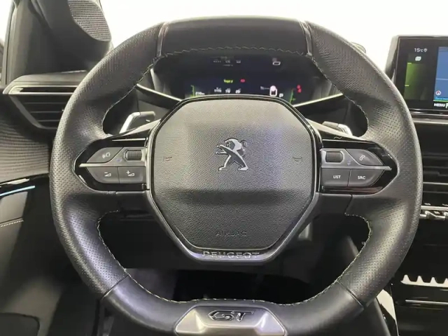 Peugeot 208 puretech 100 s&amp;s eat8 — photo 23