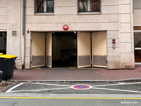 Loue place de parking