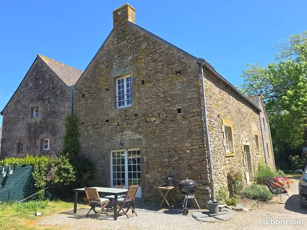 Maison ancienne rénovée - 186m²