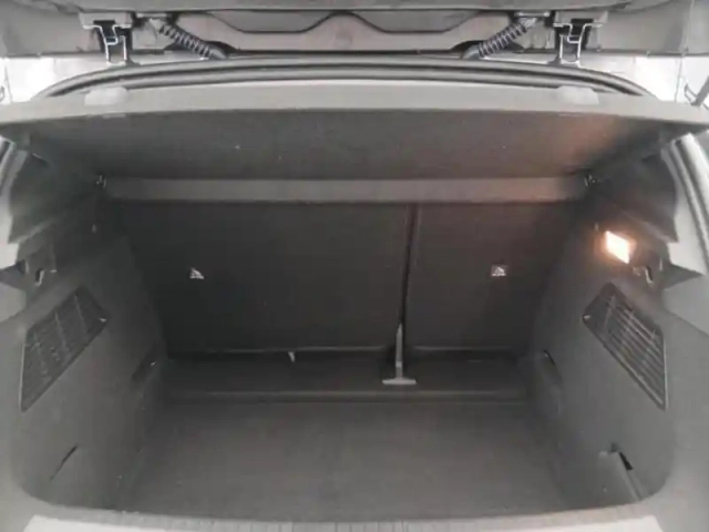 Renault Megane e-tech electric ev60 220ch equilibre optimum charge — photo 9