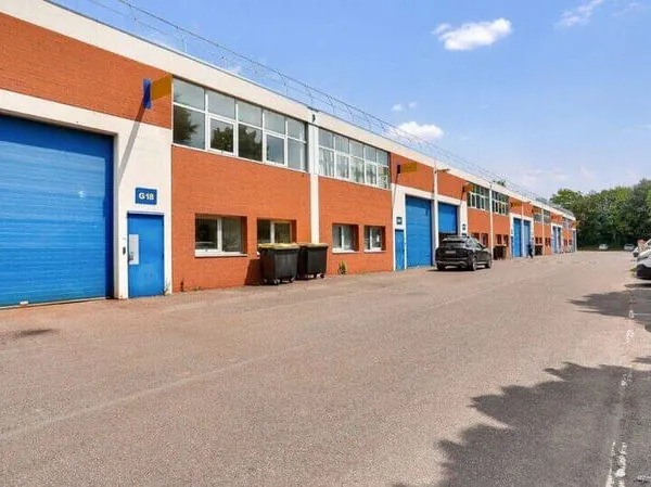 Local d'activité 336 m²