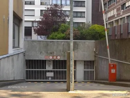 Loue parking centre ville