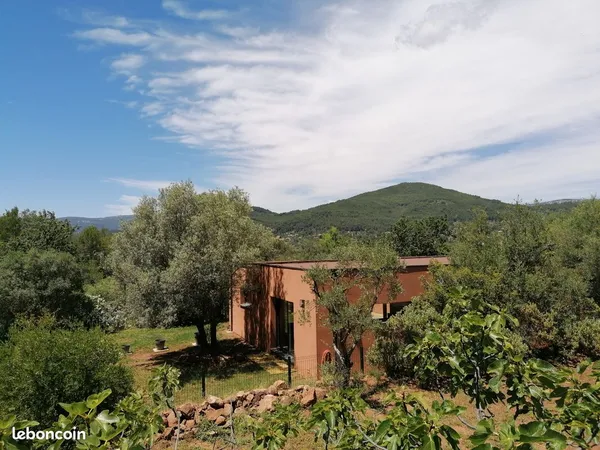 Location villa CUERS