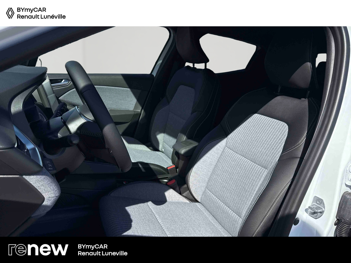Renault Clio TCe 90 ch GSR2 — photo 11