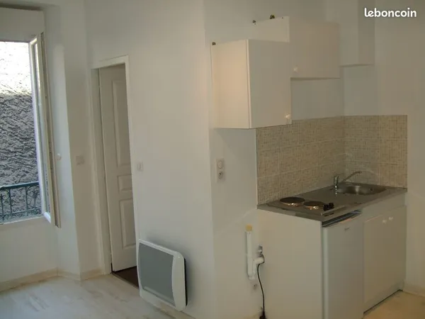 Loue Studio de 18m²