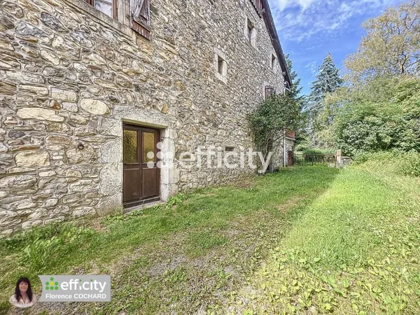 Maison 9 pièces 410 m²