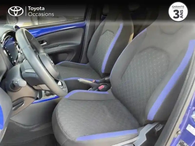 Toyota Aygo X 1.0 vvt-i 72ch design s-cvt — photo 11