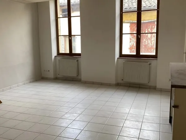 LOCATION en DUPLEX avec une chambre
