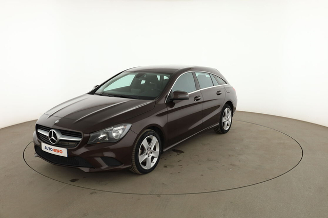 Mercedes-Benz CLA Shooting Brake 220 d Inspiration 7G-DCT