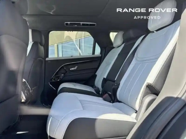 Land Rover Range Rover sport 3.0 p550e 550ch phev autobiography — photo 10
