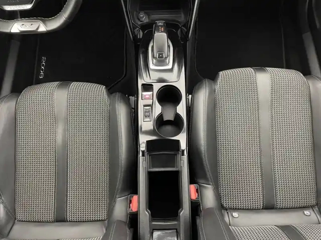 Peugeot 2008 puretech 130 s&amp;s eat8 — photo 62