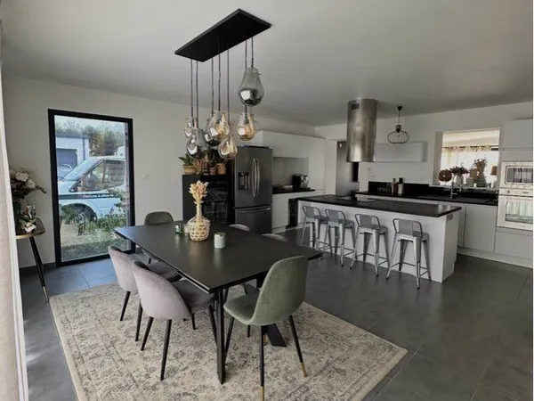 Maison récente 139 m²