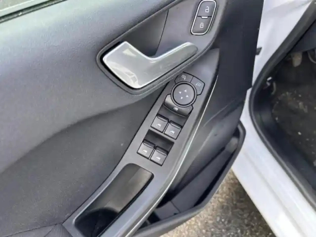 Ford Fiesta 1.0 flexifuel 95ch  titanium x 5p — photo 10