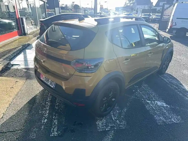 Dacia Sandero eco-g 120 auto — photo 19