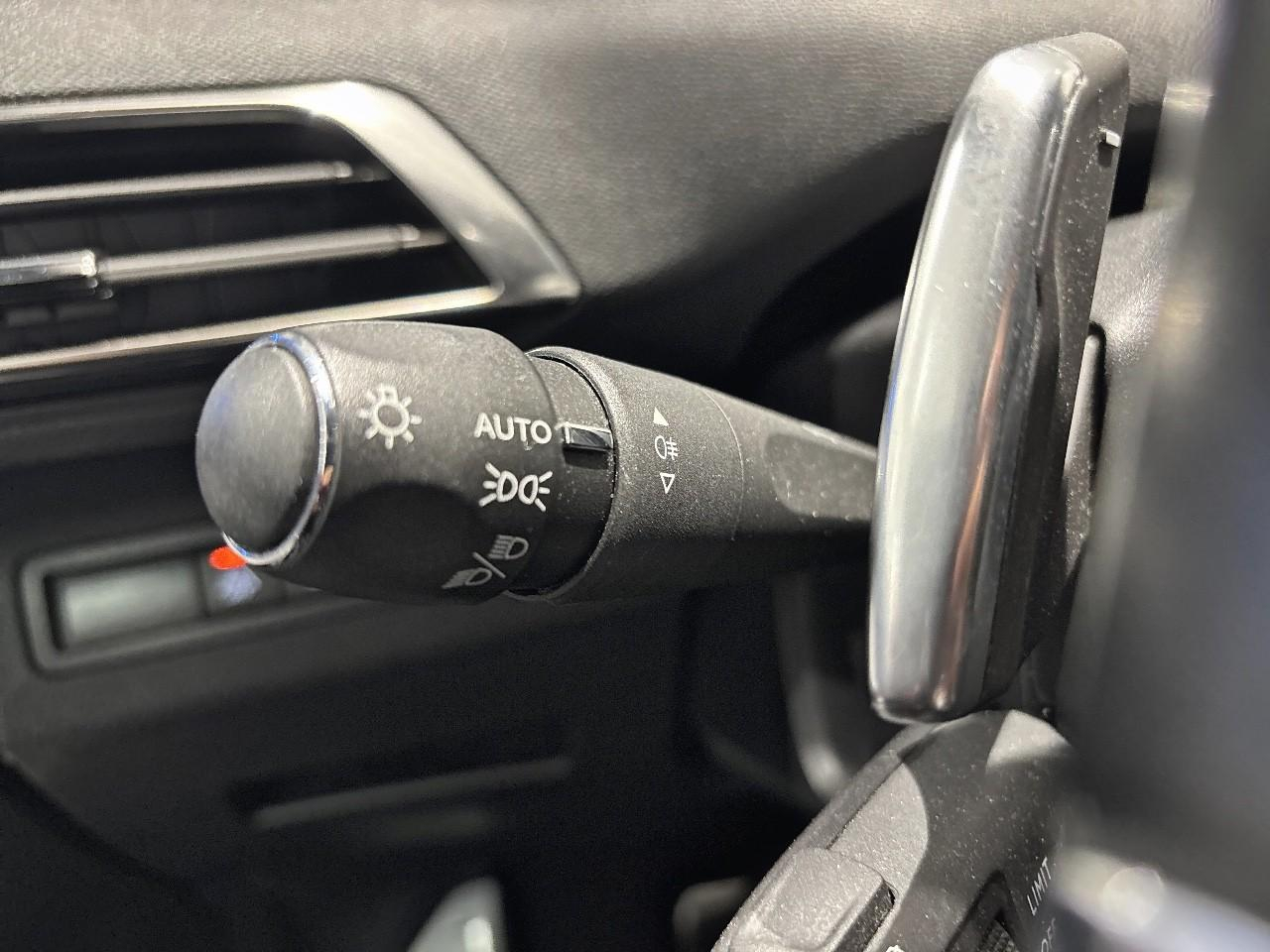 Peugeot 3008 1.5 bluehdi 130ch s&s gt eat8 — photo 32