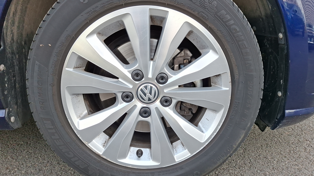 Volkswagen Golf 2.0 TDI 150 DSG7 — photo 26