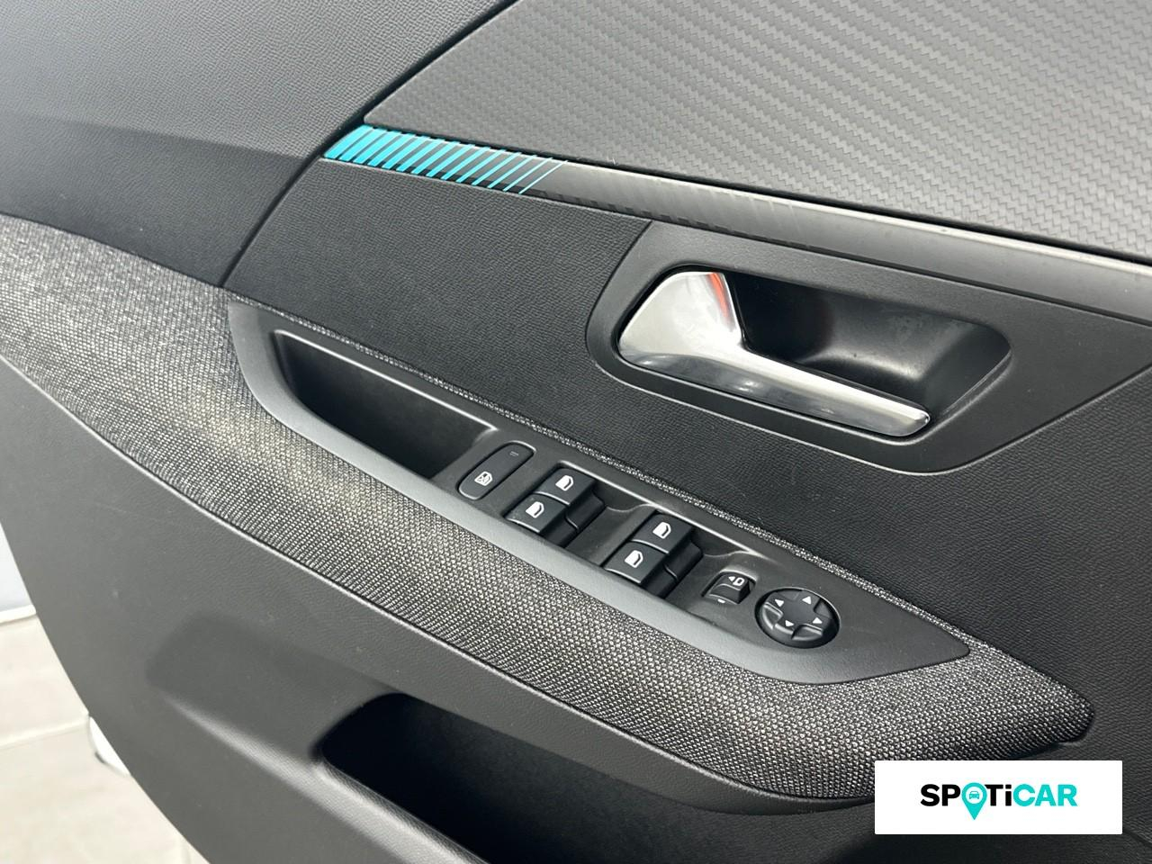 Peugeot 208 1.2 puretech 100ch s&s style 118g — photo 16