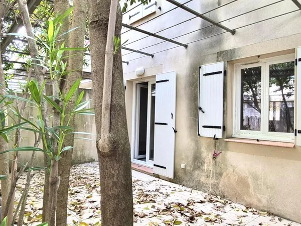 Vends villa - 71.62m² - 4 pièces, 3 chambres - Avignon 84000