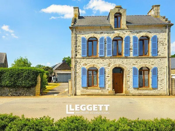 Maison 8 pièces 163 m²