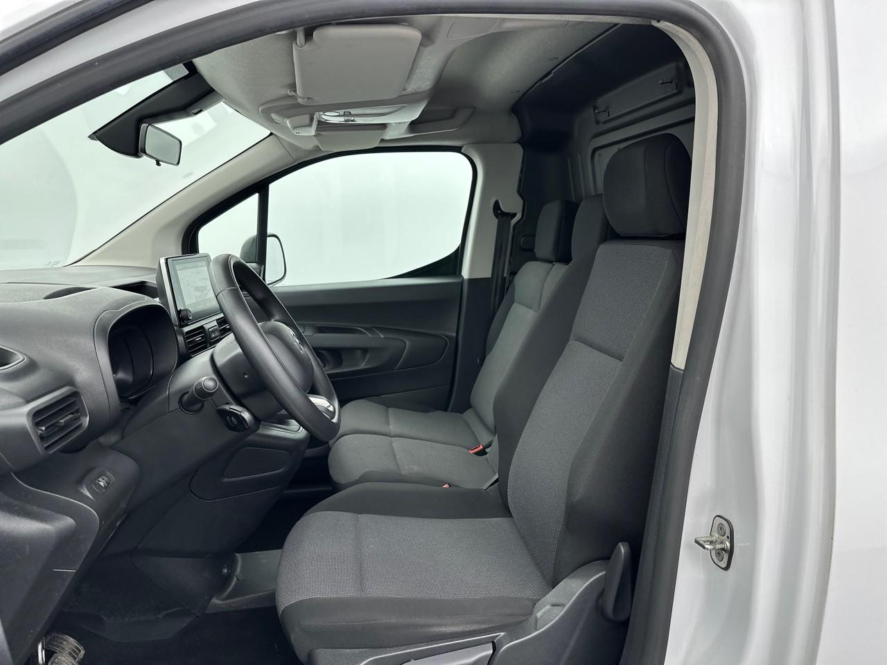 Citroën Berlingo van m 650 puretech 110 s&s bvm6 — photo 9
