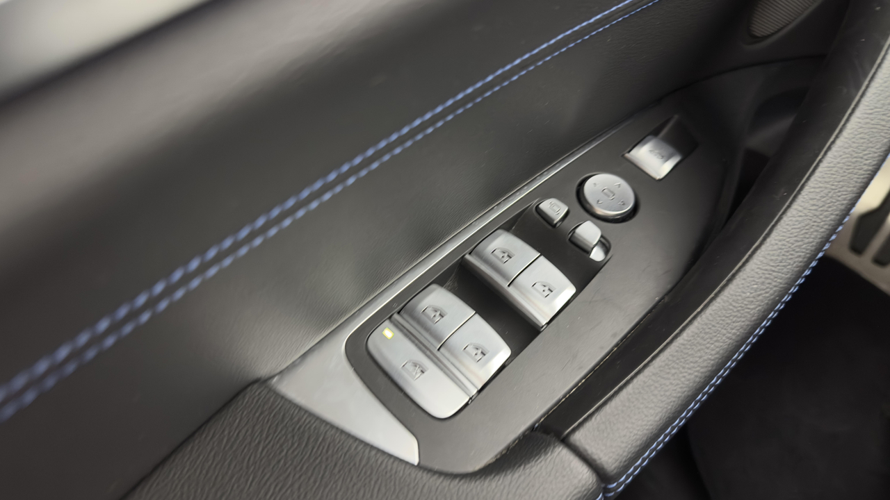 BMW iX3 M Sport 286 ch — photo 15