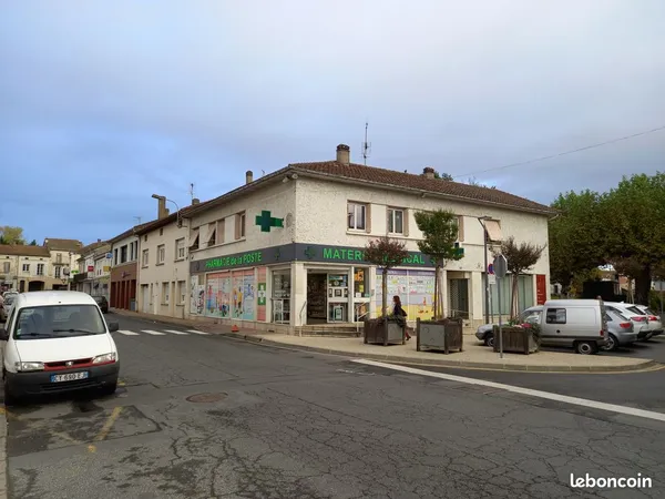Local de 115m² à MUSSIDAN Centre