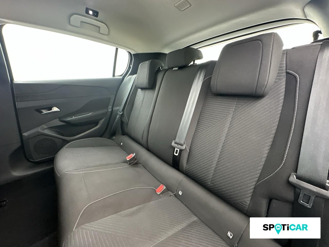 Peugeot 308 1.5 bluehdi 130ch s&s active pack eat8 — photo 10