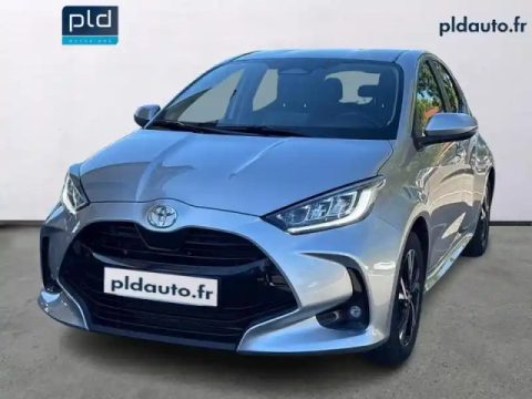 Toyota Yaris 116h design 5p my22