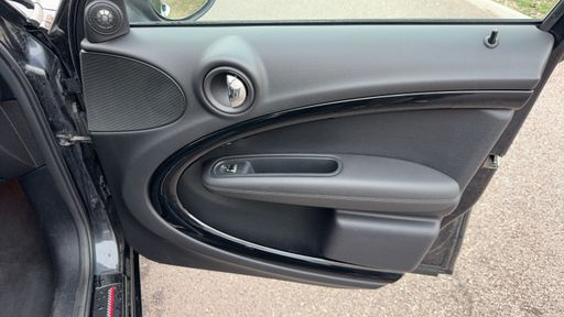 Mini Countryman 1.6 Cooper S 190 ALL4 - Jcw Exterieur – 2015 – 129121 km – Essence – Boîte Manuelle — photo 30