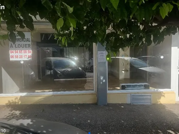 Local a louer gare de hyeres
