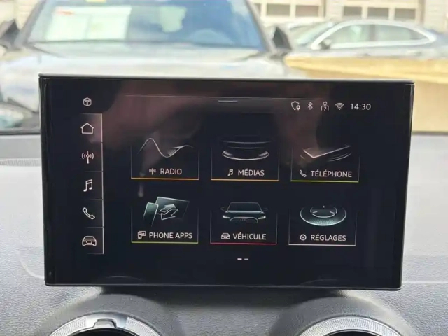 Audi Q2 35 tfsi 150 s tronic 7 — photo 44