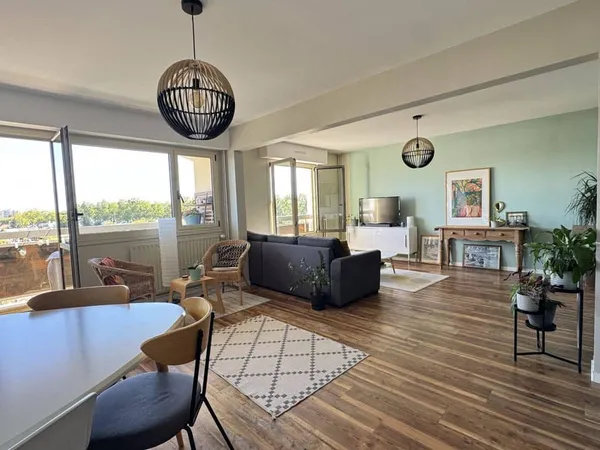 Appartement 5 pièces 105 m²