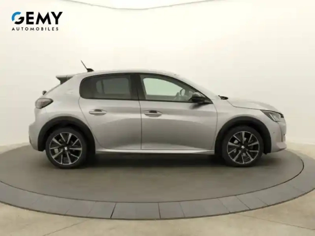 Peugeot 208 puretech 100 s&amp;s eat8 — photo 26