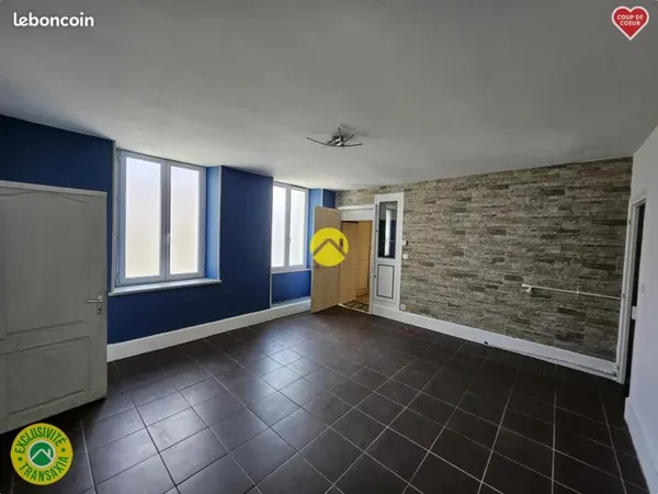 Maison de ville 14 pièces 180 m²