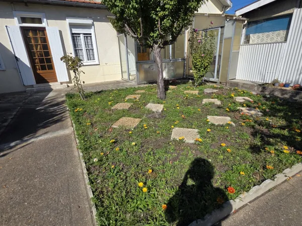 Maison 2 pièces 61 m²