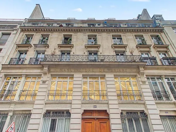 Bureau 262 m²