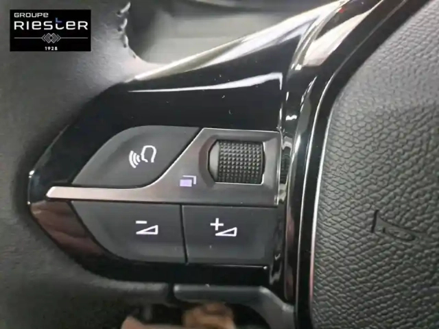 Peugeot 2008 electrique 50 kwh 136 ch — photo 59