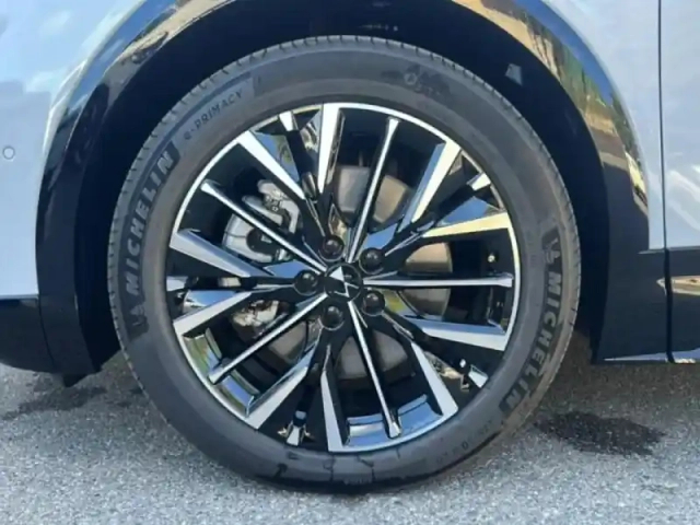 Ds N8 n°8 electrique 245ch 97,2kwh long range pallas — photo 8