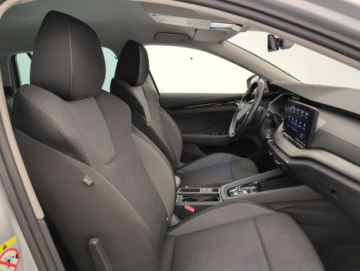 Skoda Octavia Combi — photo 9
