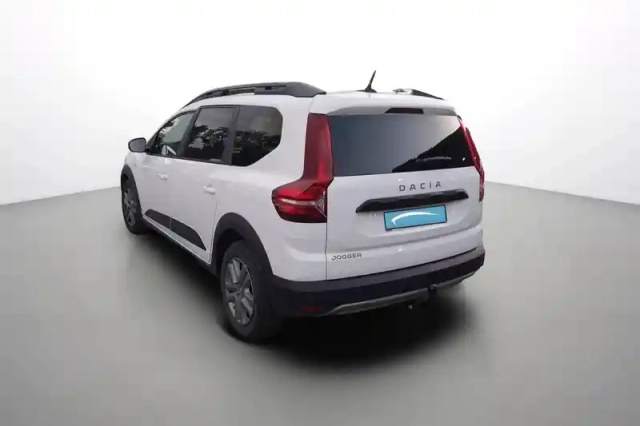 Dacia Jogger tce 110 5 places — photo 4