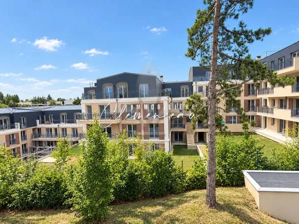 CENTRE VILLE - APPARTEMENT T3 - GRANDE TERRASSE
