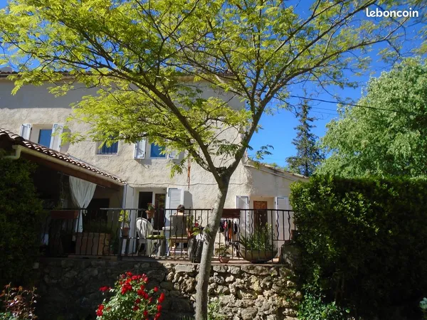 Maison à louer commune Le Thoronet