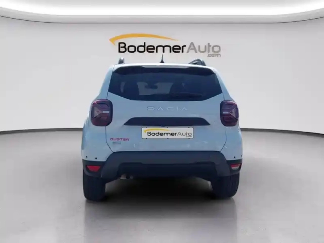 Dacia Duster eco-g 100 4x2 — photo 4