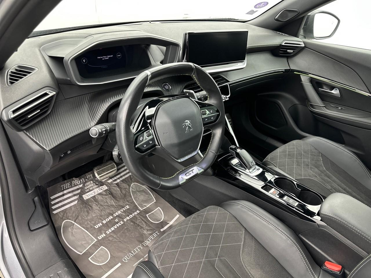 Peugeot 2008 puretech 130 s&s eat8 gt pack — photo 8