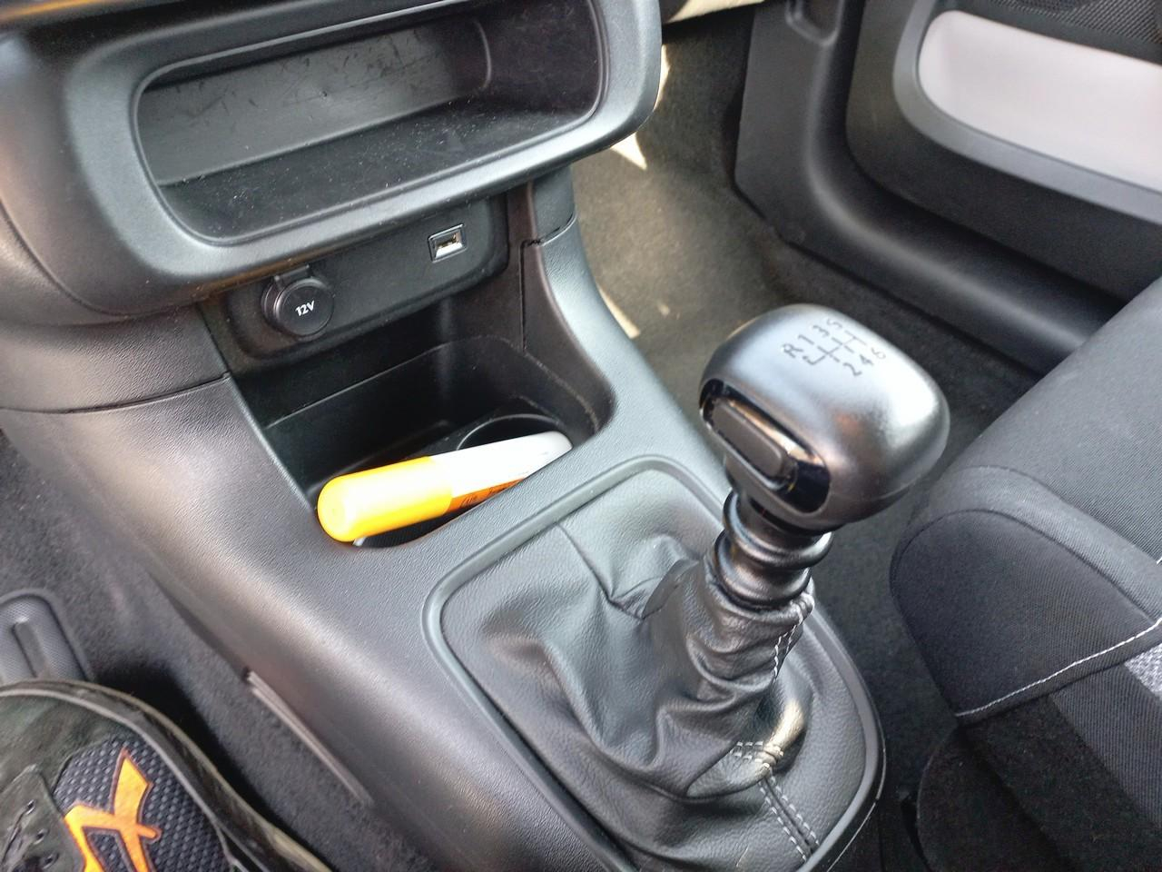 Citroën C3 puretech 110 s&s bvm6 c-series — photo 19