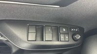 Toyota Yaris 116h Collection 5p MY22 — photo 30