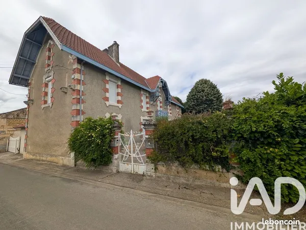 Maison de village 9 pièces 320 m²