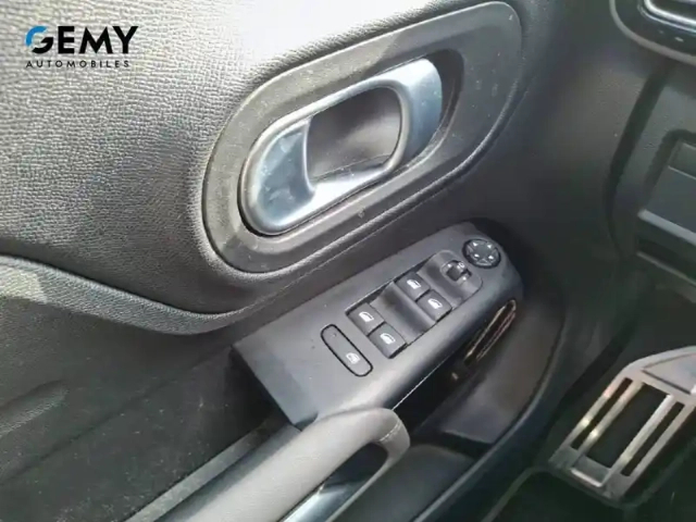 Citroën C5 Aircross hybride rechargeable 225 s&amp;s e-eat8 — photo 15
