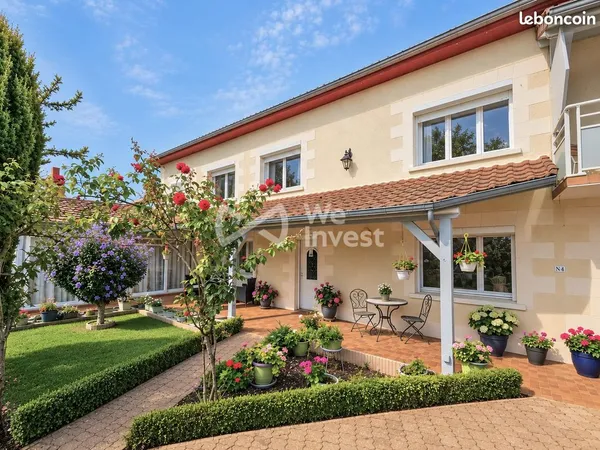 Propriété 11 pièces 284 m²